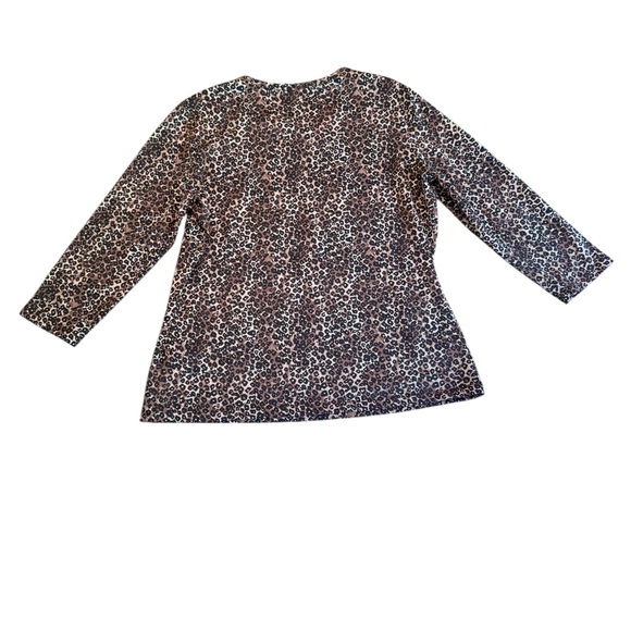 J McLaughlin Leopard Cheetah Print long sleeve top shirt - Picture 6 of 6